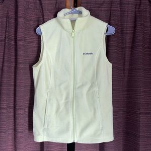 Columbia vest